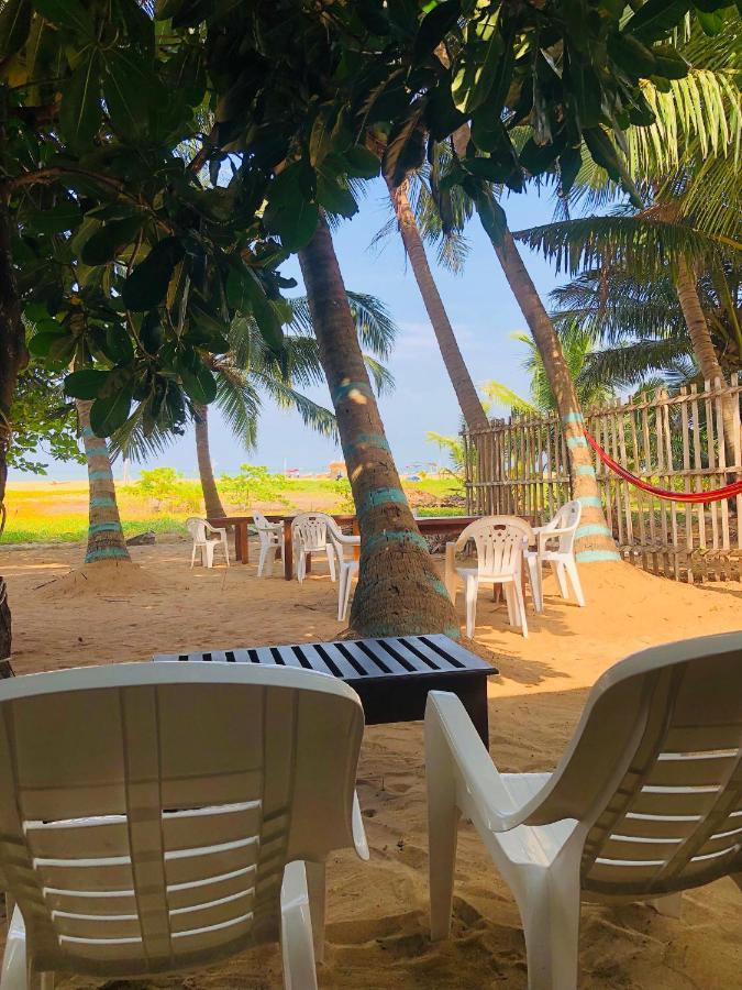 Honey Beach Негомбо Екстер'єр фото